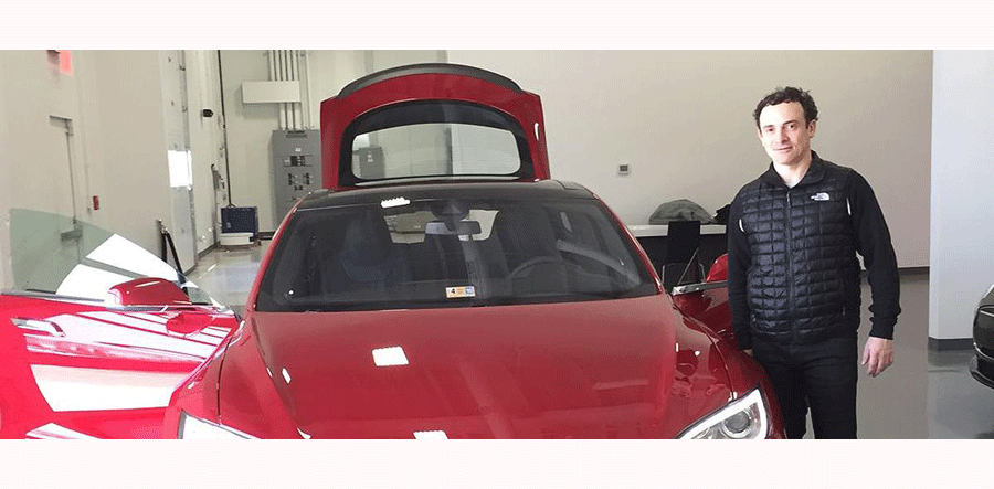 Il racconto di un cliente soddisfatto di Tesla