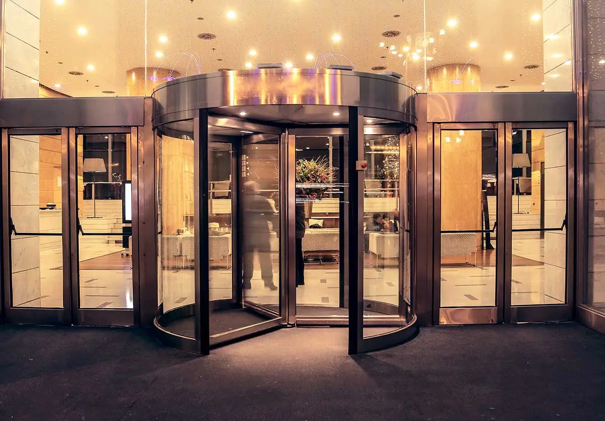 Una catena di Hotel con qualche "problema"