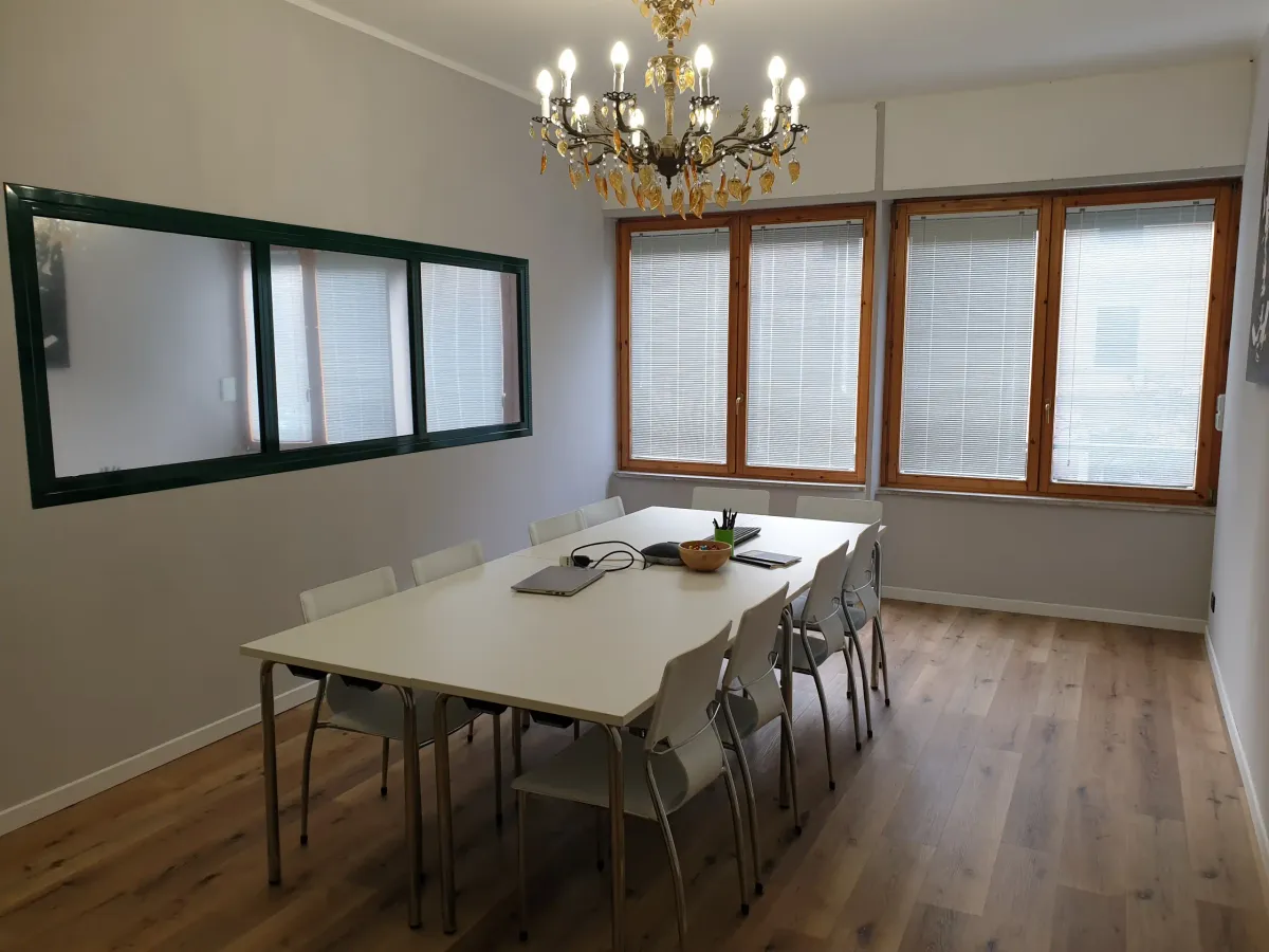 Salle de focus group de Mebius à Rome